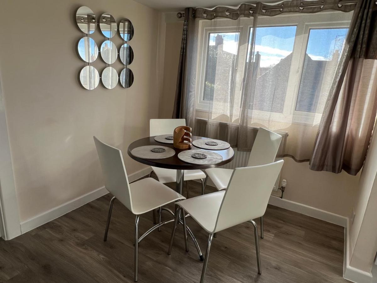 Appartamento Edge Of Glastonbury And Street Town Centre, 2Bd Apt With Parking Esterno foto
